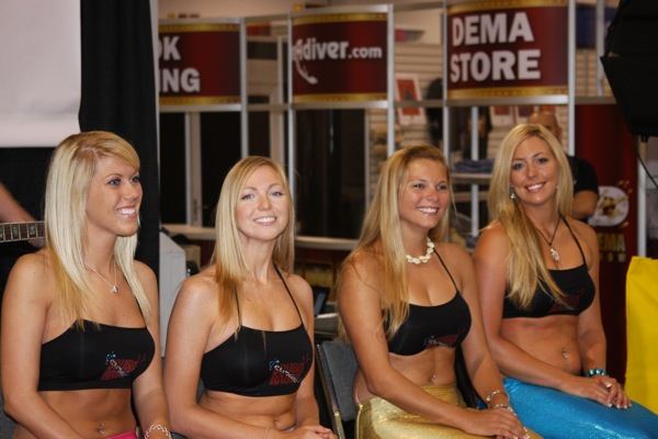 DEMA Show 2010 - Scuba Radio Mermaids 2