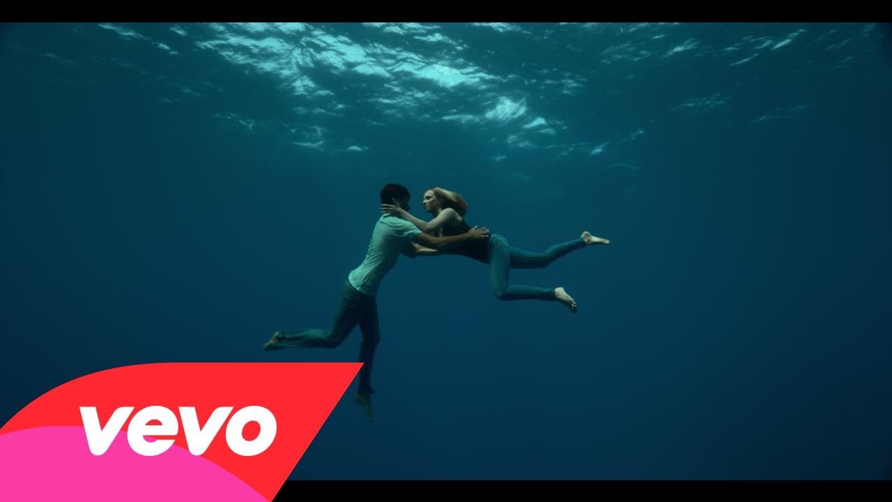 Video Naughty Boy Runnin Lose It All Ft Beyonce Arrow Benjamin Deeperblue Com
