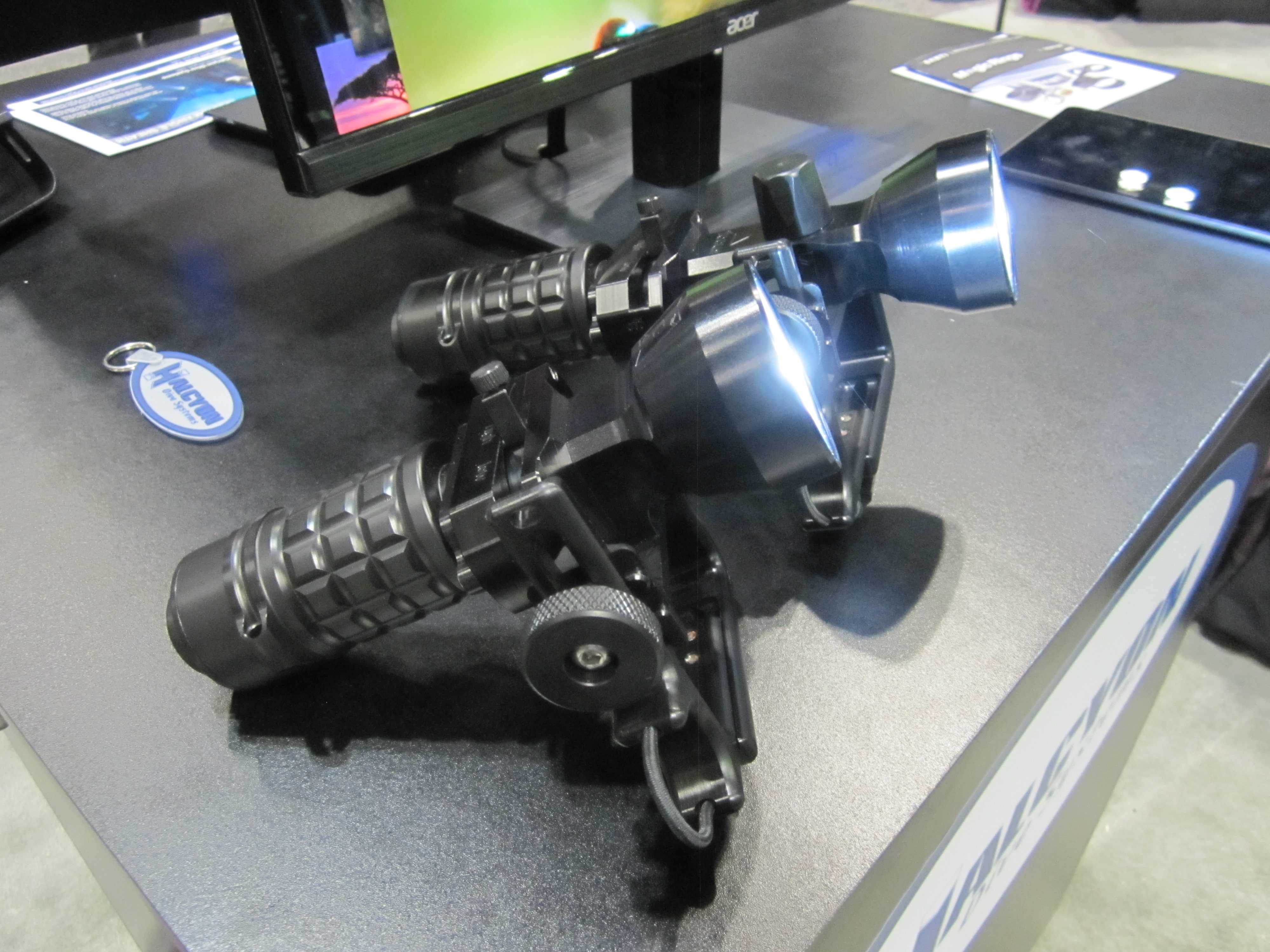 Halcyon Introduces New Dive Lights At DEMA 2015