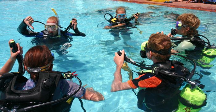 Students getting their Scuba Certification in a pool