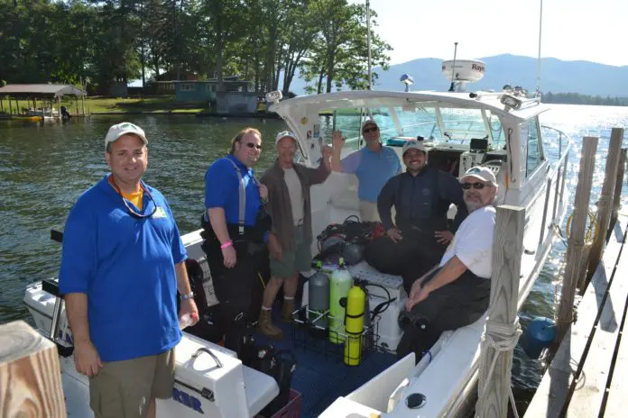 Discovery Deep - Radeau Team