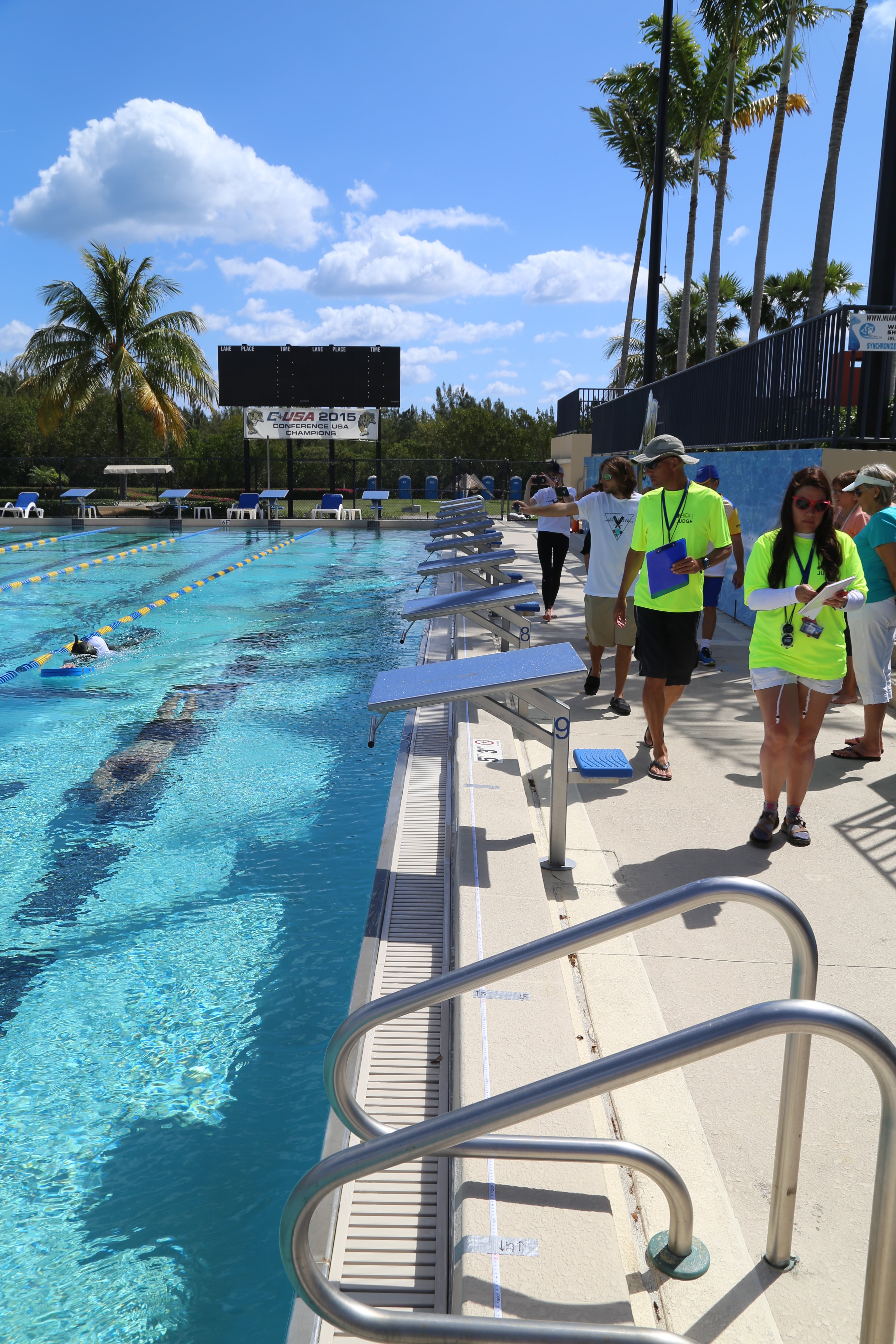 Eddy Gonzalez in the SFAC Dynamic heat at the FIU pool