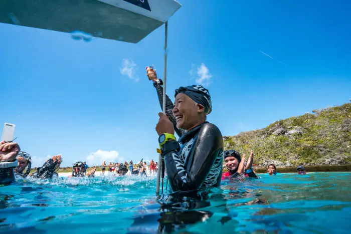 Hanako's white card satisfaction (photo © Daan Verhoeven)