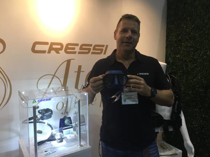 CRESSI Showcases Fog Stop System, Calibro Mask At DEMA Show 2017