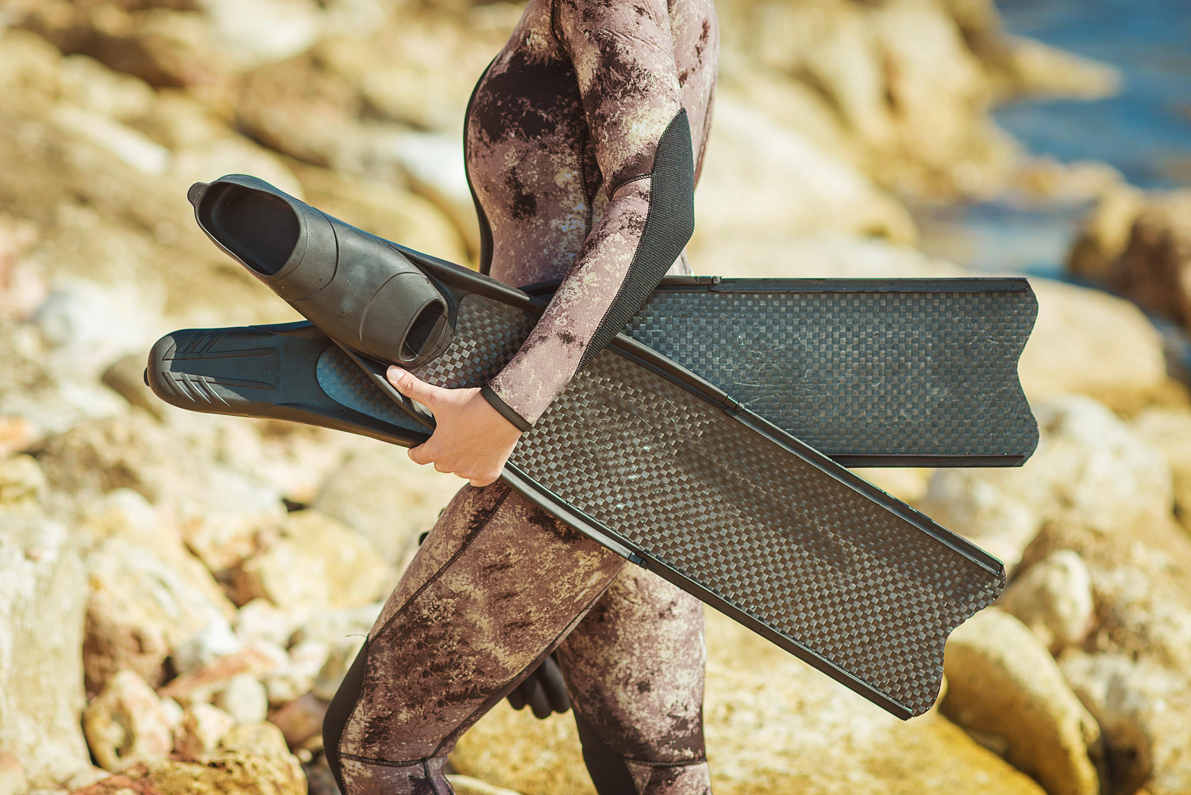 Freediving Spearfishing SCUBA Diving Fins MAKO Spearguns 