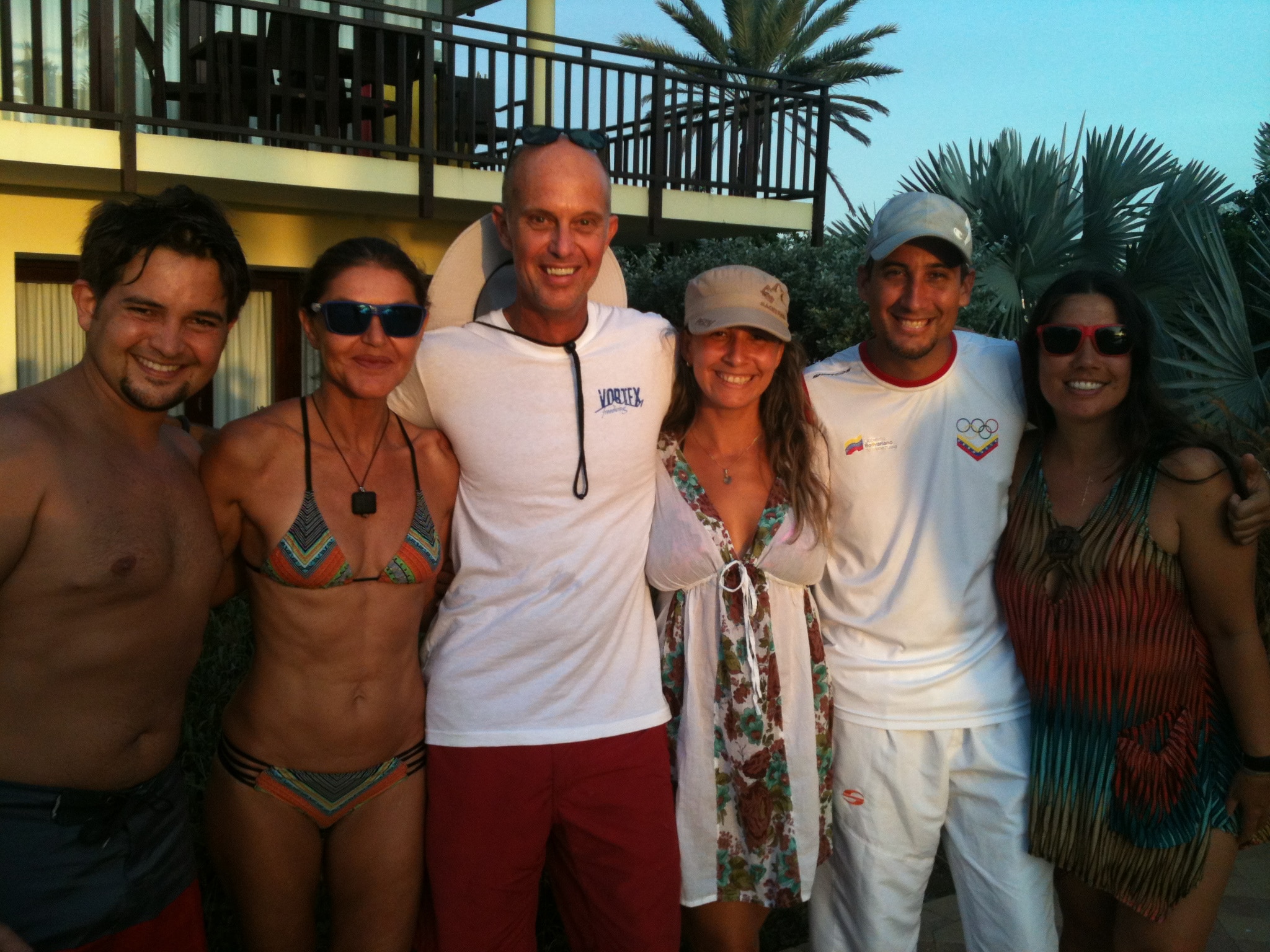 Athletes at Deja Blue IV in Curaçao (Luis Arismendi, Claire Paris, Ricardo Paris, Carolina Osuna, Antonio Del Duca and the author)