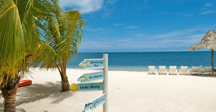 Turquoise Bay Roatan