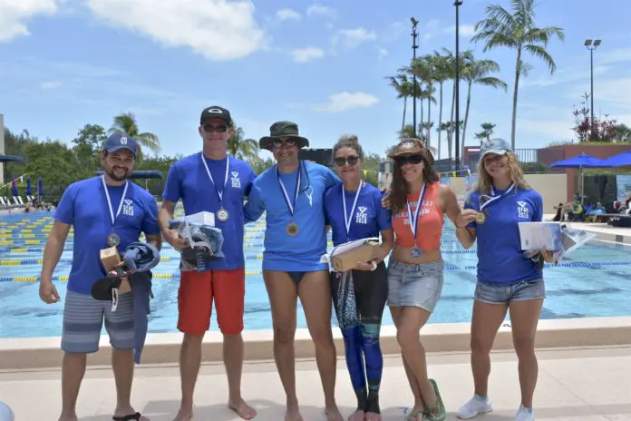 The winners (left to right) Luis Arismendi (bronze) Richard Collett (silver) Antonio Del Duca (gold) Claire Paris (gold) Karla Mendez (silver) Sandra Zapata (bronze)