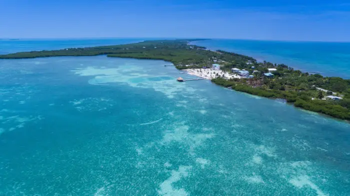 Caye Caulker Belize Barrier Reef by Falco Ermert