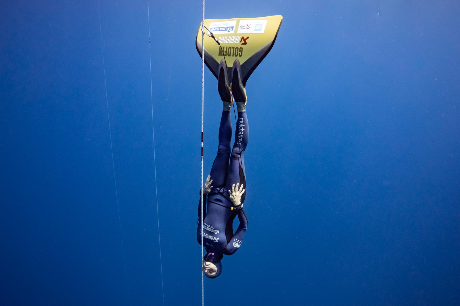 Alenka Artnik on her way to a World Record (photo by Alex St. Jean)