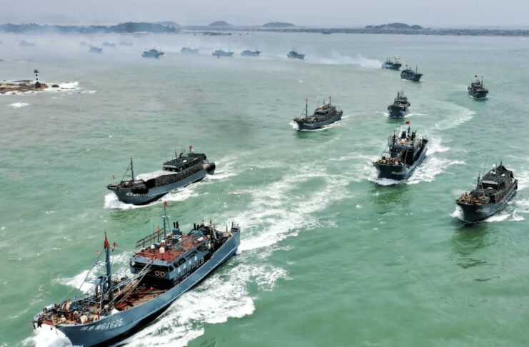 Huge Chinese Fishing Fleet Amassed Off Galapagos Islands