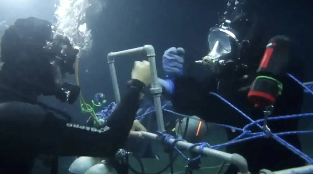 Scuba Diver Claims To Set New, 145-Hour Underwater World Record