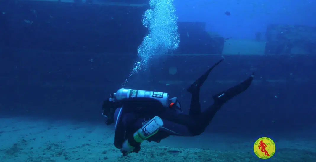 IANTD Diver (Image credit: YouTube/IANTD)