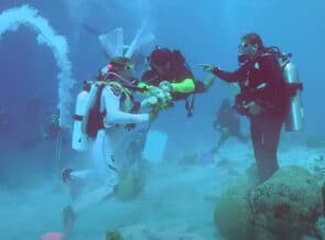 Unique Underwater Wedding Event Hosted In Bonaire thumbnail