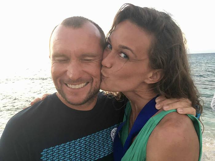 A kiss for the best coach! Alessia celebrates Stephen in 2017 at Vertical Blue (photo courtesy of Francesca Koe)