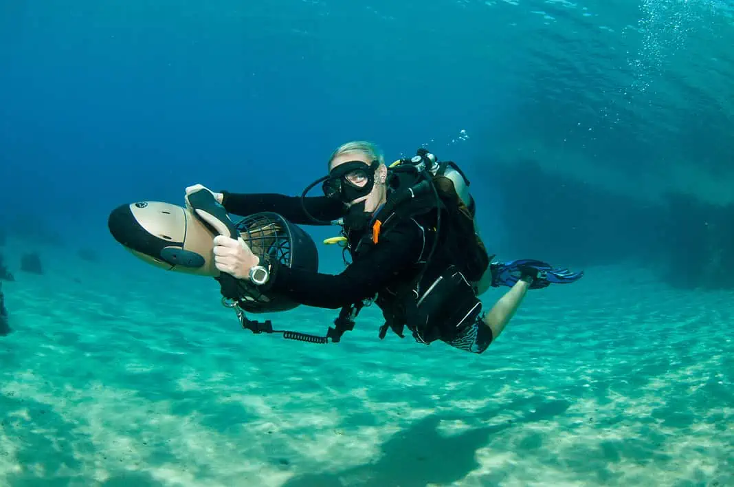 Sea Scooters while Scuba Diving can be fun
