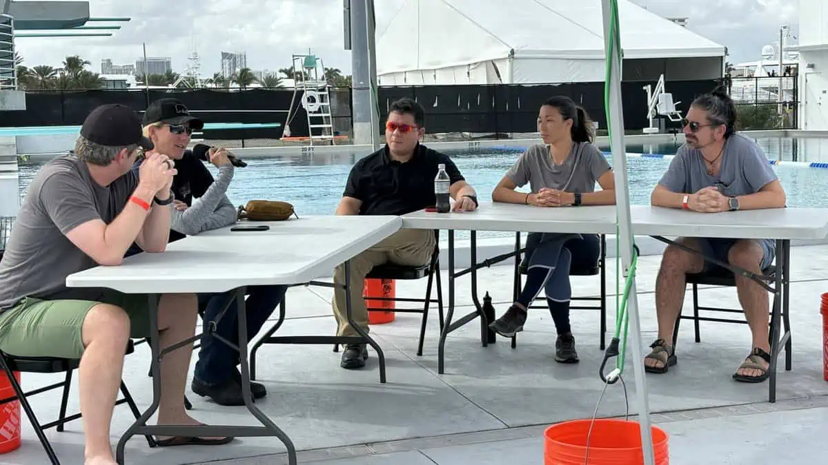 321Freedive Panel - Overhead and Enclosed Environments