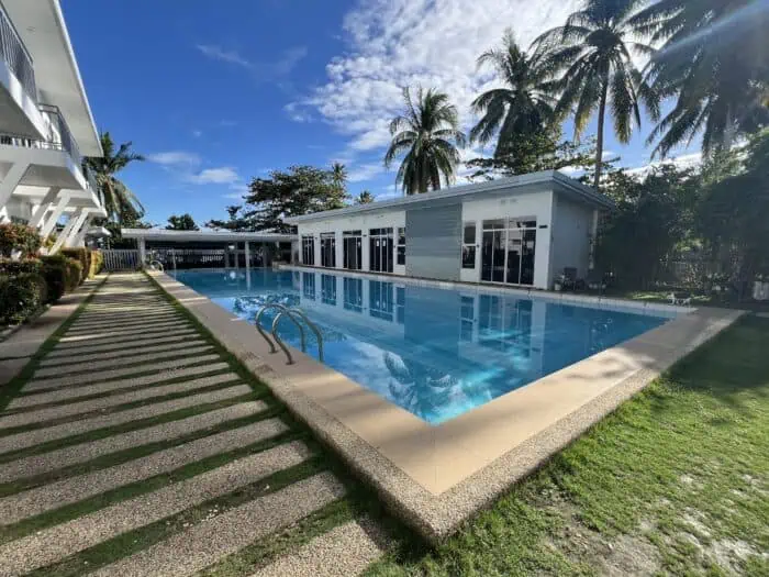 Review: Autonomous Depth Training at Freedive SuperHOME The four-lane 25m pool at Freedive SuperHOME is used for training and pool competitions.