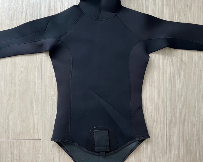 Two months later, the inner lining of my wetsuit is still mold-free!
