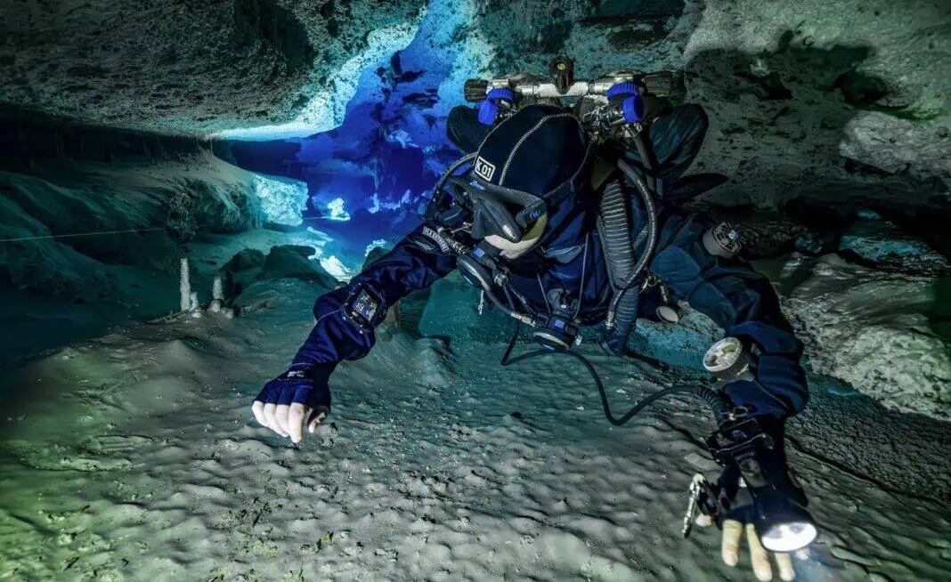 Halcyon Dive Systems Launches Photo Contest thru App (Image credit: Michael Westreicher)