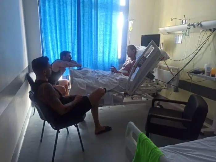 Andrey Matveenko visited by Vitomir Maricic and Petar Klovar in Hospital. Image coutresy of Tatiana Zemskikh. 