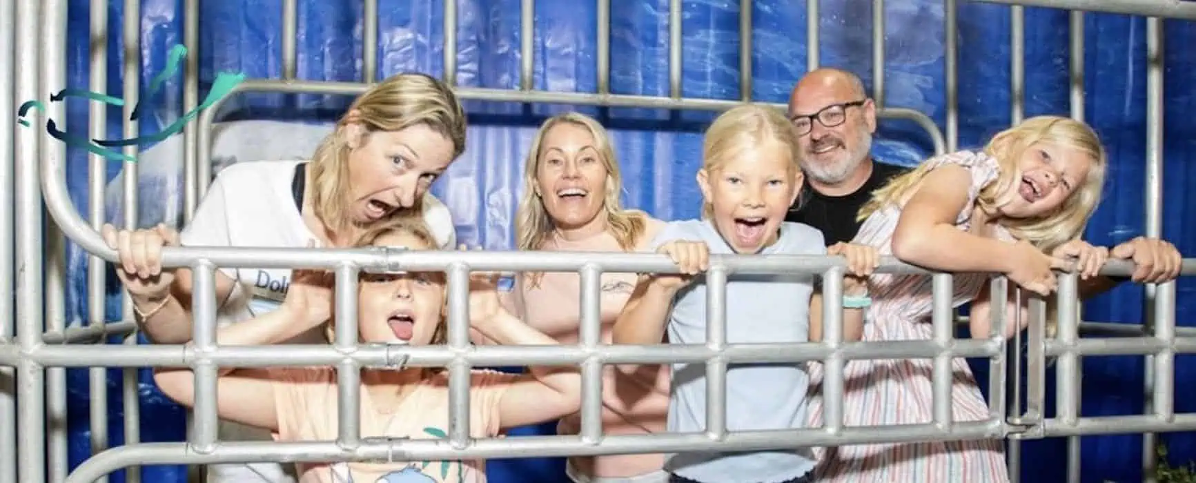 Scuba Show Shark Cage